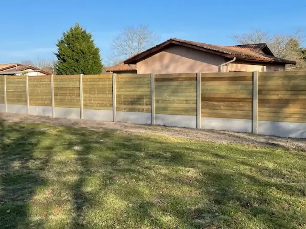 Création d'une palissade en bois à Pauillac